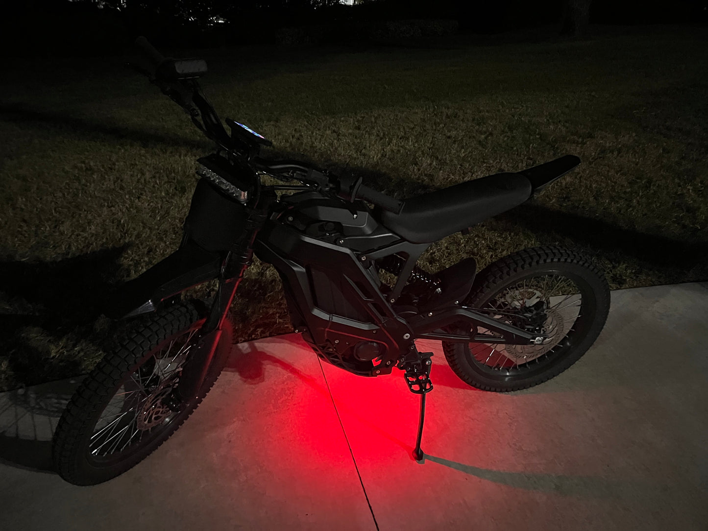 Wireless Rock Lights For E-Bikes & More| 8 Colors in 1