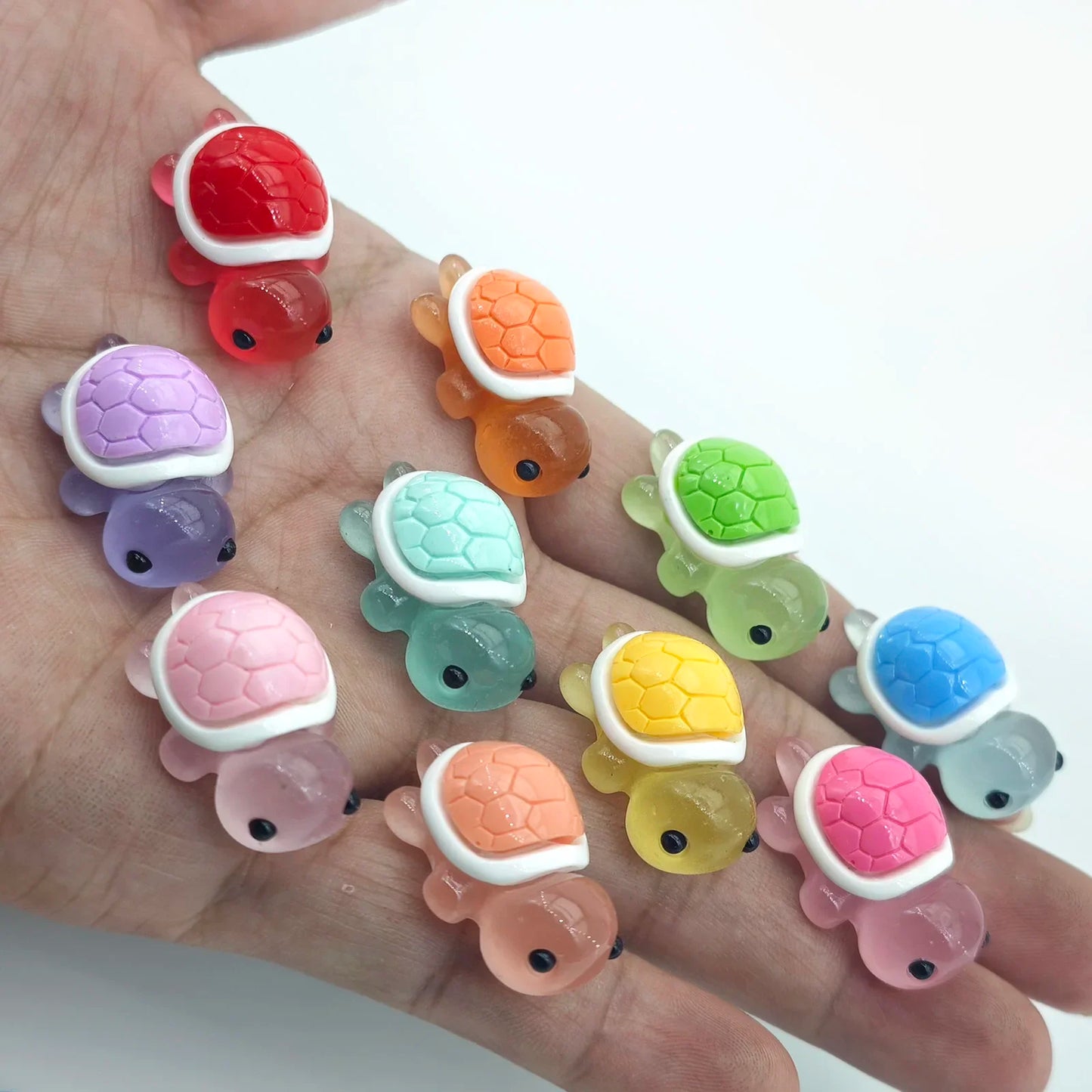 Mini Ocean Resin Turtle Figurines – Cute Home Decor & DIY Accessories