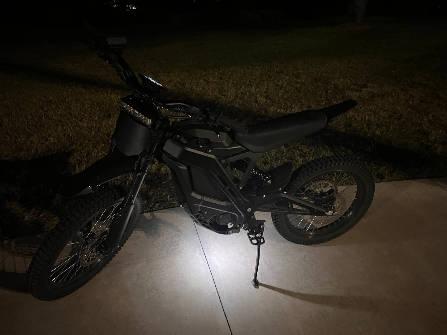 Wireless Rock Lights For E-Bikes & More| 8 Colors in 1